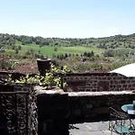 D'hotes Et Du Tapissier Pensjonat