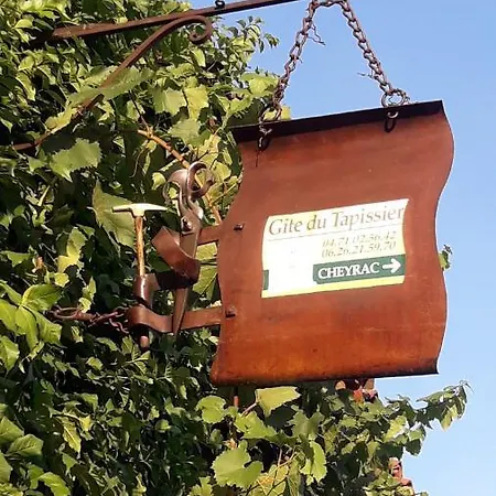 Vendégház D'hotes Et Du Tapissier 4*