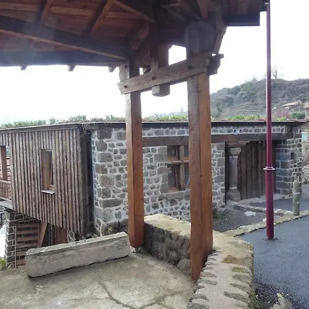 D'hotes Et Du Tapissier Polignac (Haute-Loire)