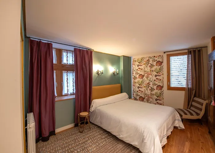 D'hotes Et Du Tapissier Гостевой дом