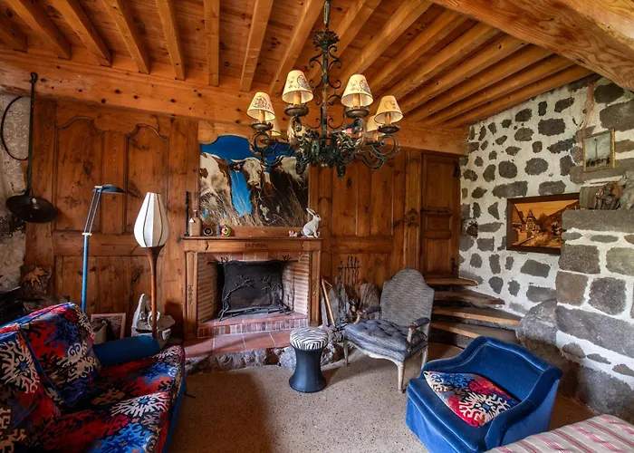 Гостевой дом D'hotes Et Du Tapissier Polignac (Haute-Loire)