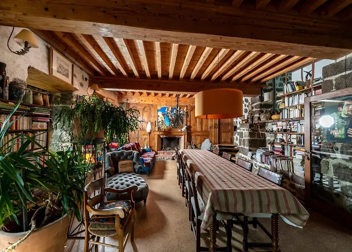 Гостевой дом D'hotes Et Du Tapissier Polignac (Haute-Loire)