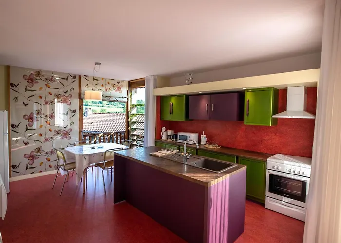 D'hotes Et Du Tapissier Гостевой дом 4*